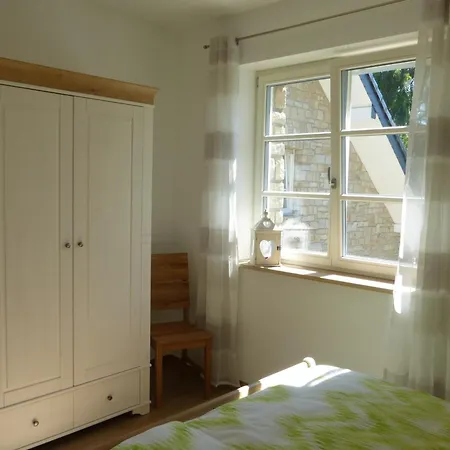 Am Eifelsteig * 罗埃特根